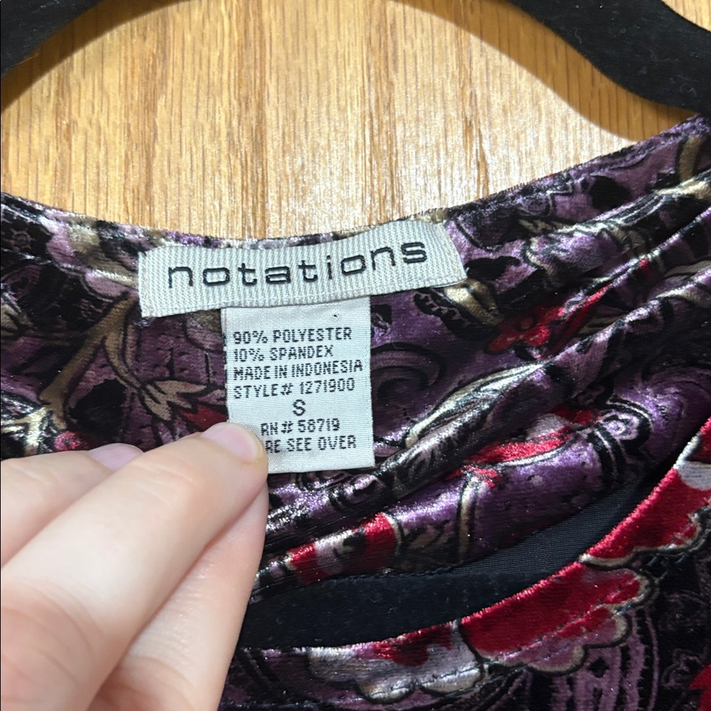 Notations Y2K whimsigoth vintage paisley floral velvet top 3/4 sleeve whimsy - Picture 3 of 5